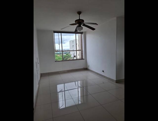 2 BEDROOM PROPERTY TO RENT IN ESSENWOOD